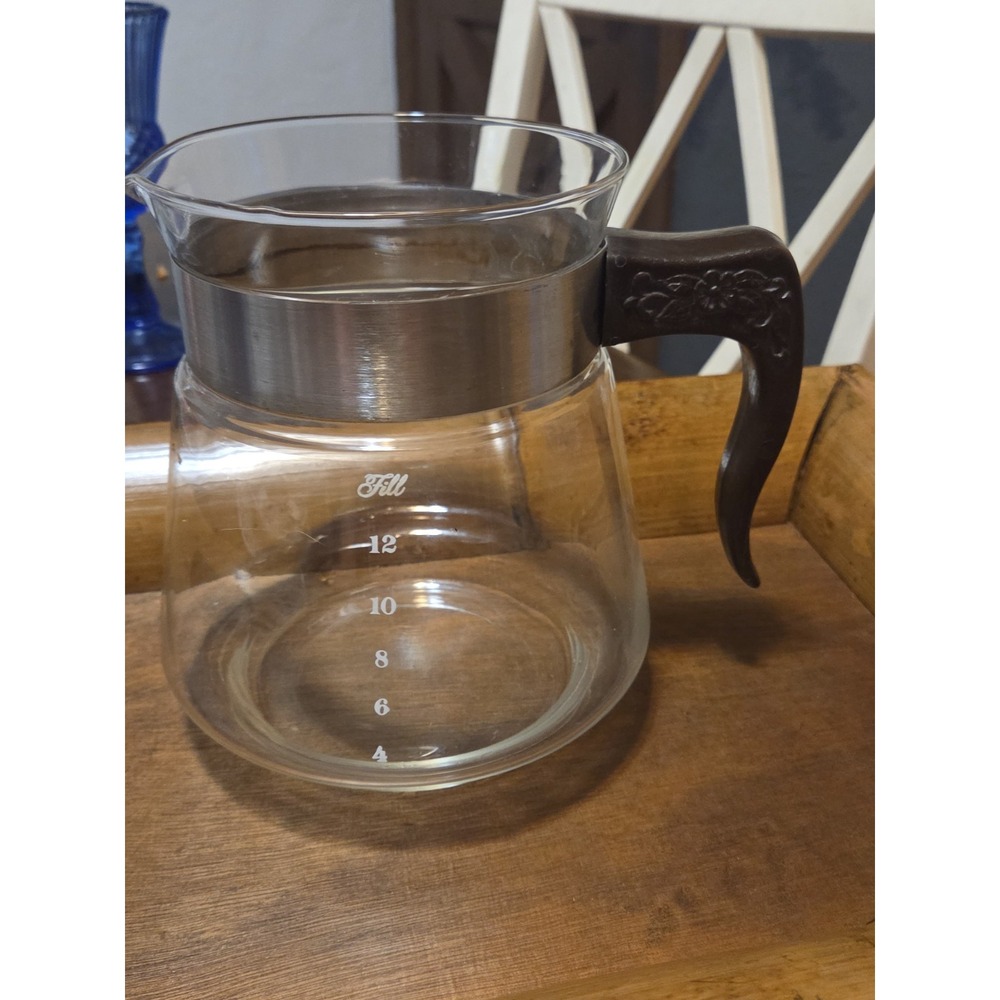vintage 12-cup glass coffee carafe, Floral Embossed Handle
